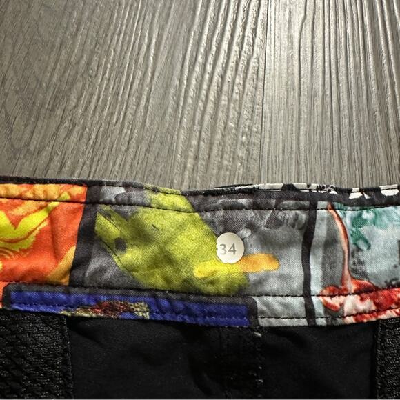 Vintage Y2K Lululemon Black‎ 9" Inseam Casual Golf Shorts Size 34 Retro - Picture 5 of 9